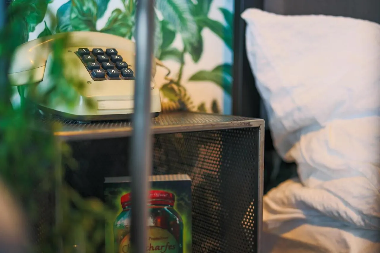 Bright - Stunning City View & Tropical Vibes - Studio Apartment Augsburg